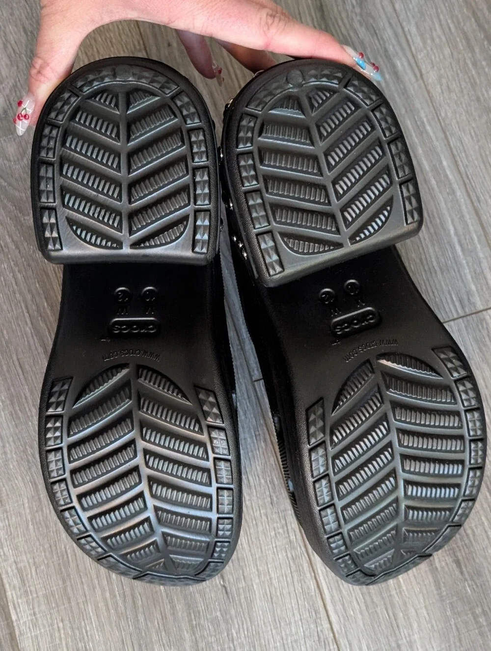 Crocs Siren Platform Studded Clogs - Black Size W12, M10